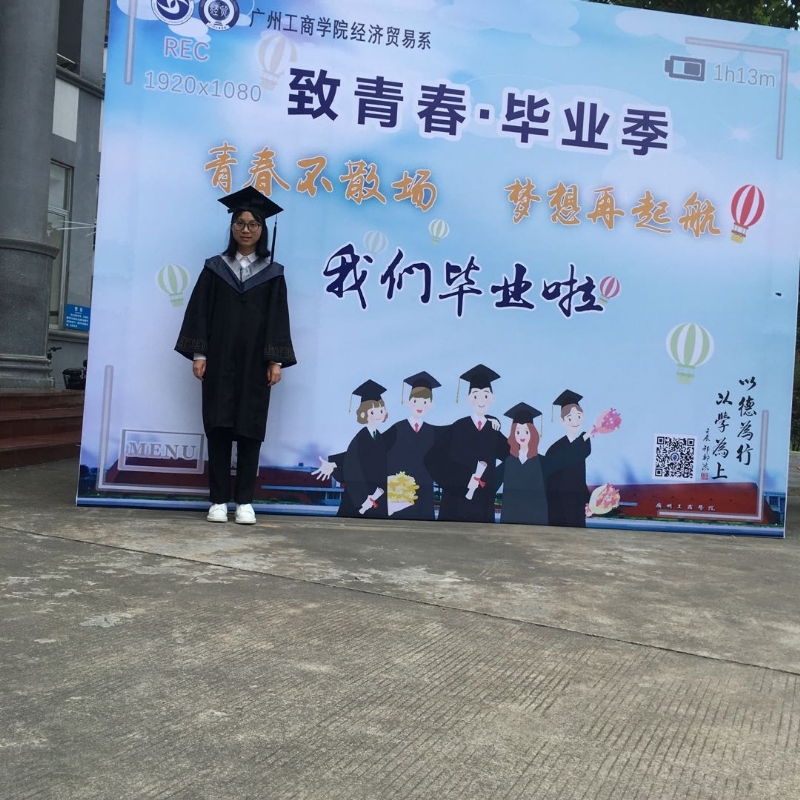 小小的第一张照片--东莞相亲服务中心