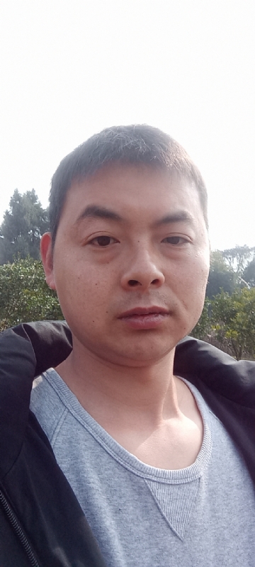 亲亲抱抱我爱你的第一张照片--东莞相亲服务中心