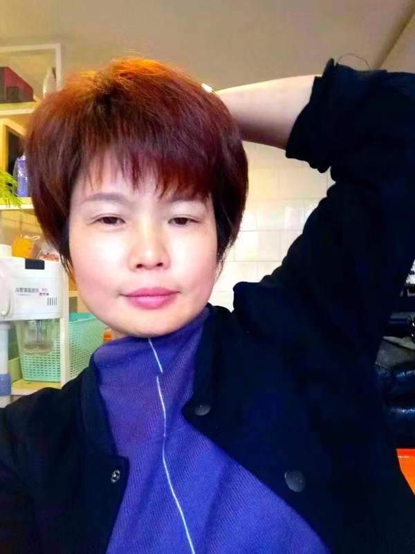 心若向阳的第一张照片--东莞相亲服务中心