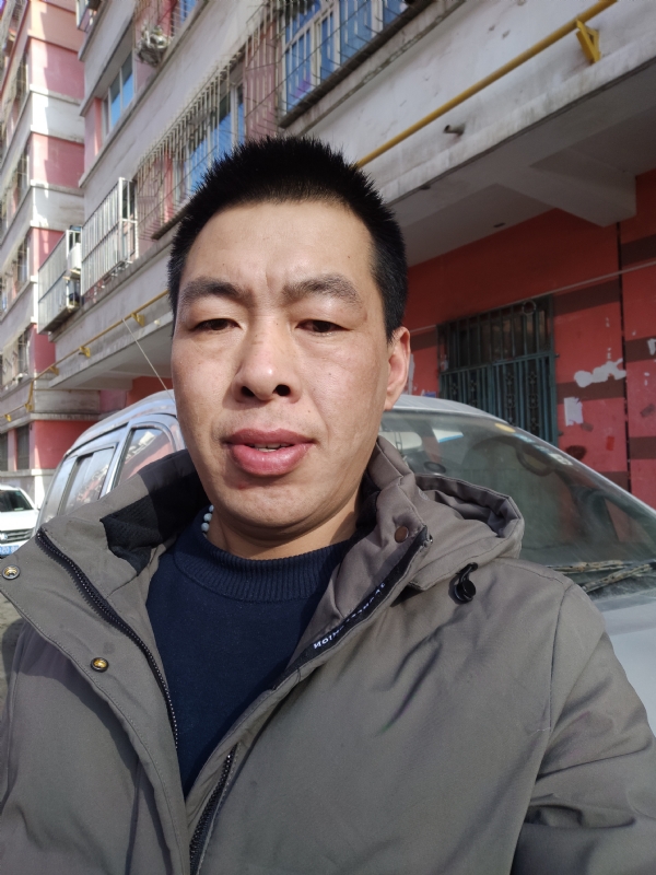 华哥的第二张照片--东莞相亲服务中心