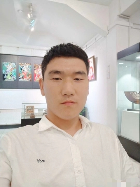 自律人生的第一张照片--东莞相亲服务中心