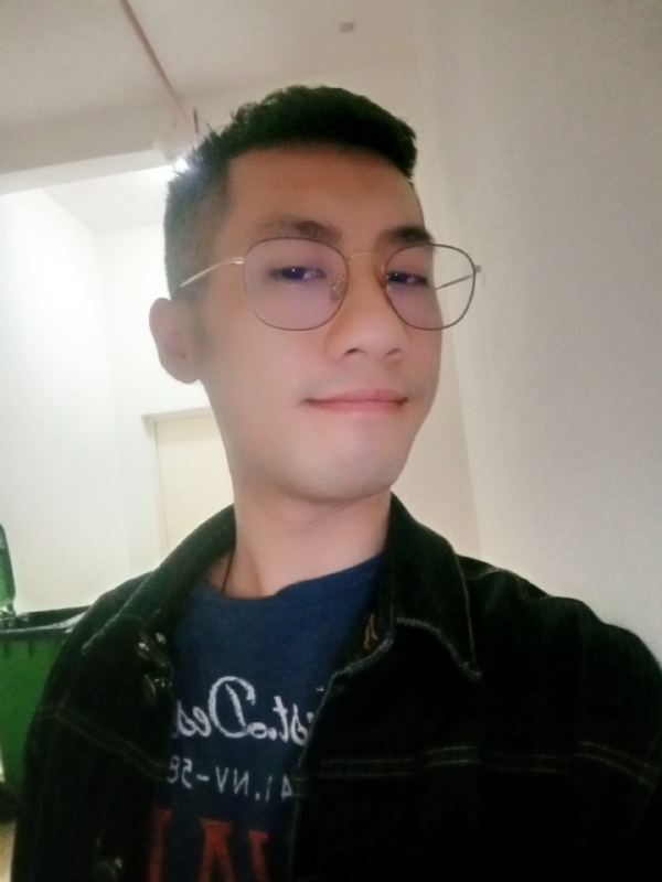 赫兹的第一张照片--东莞相亲服务中心