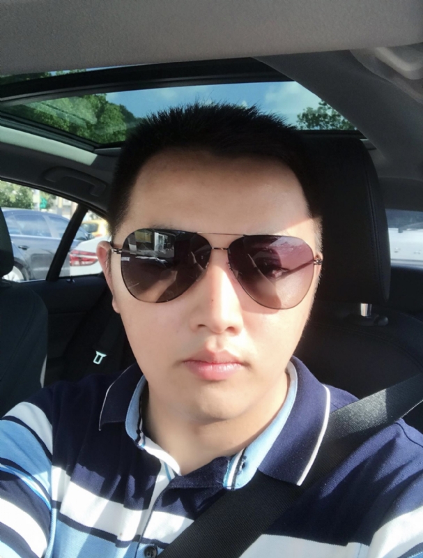 郑昊的第一张照片--东莞相亲服务中心