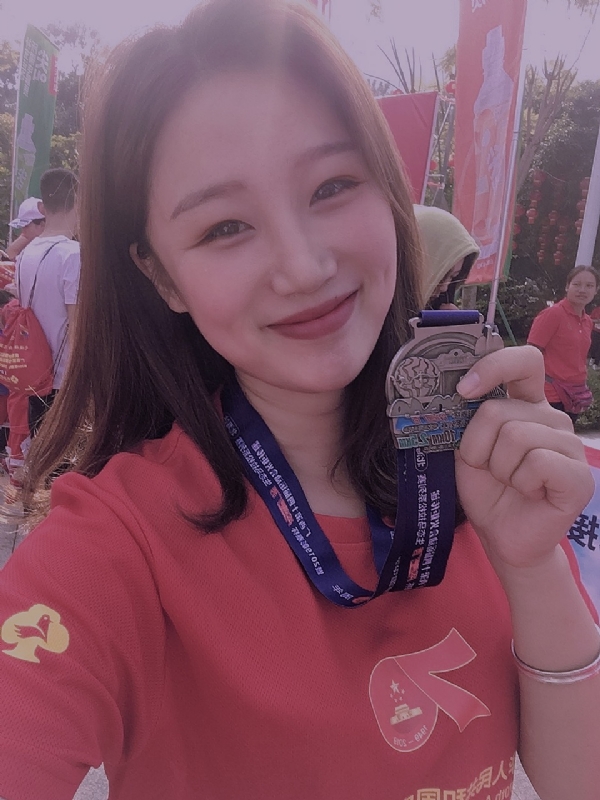 大熊猫的第二张照片--东莞相亲服务中心