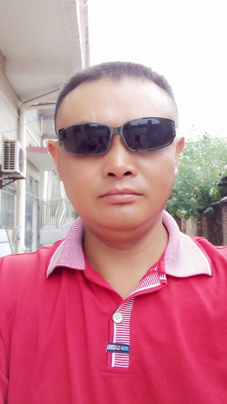 肉眼凡胎的第一张照片--东莞相亲服务中心