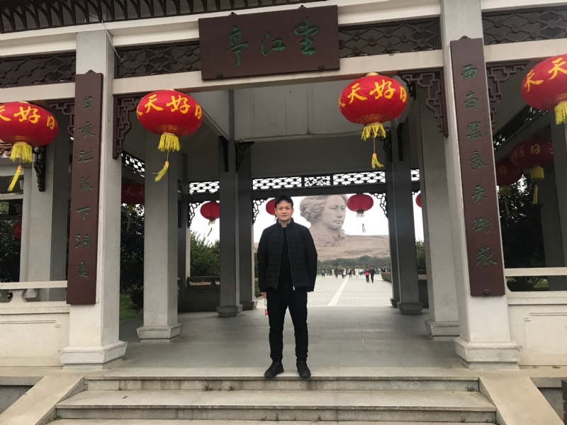 风继续吹的第一张照片--东莞相亲服务中心