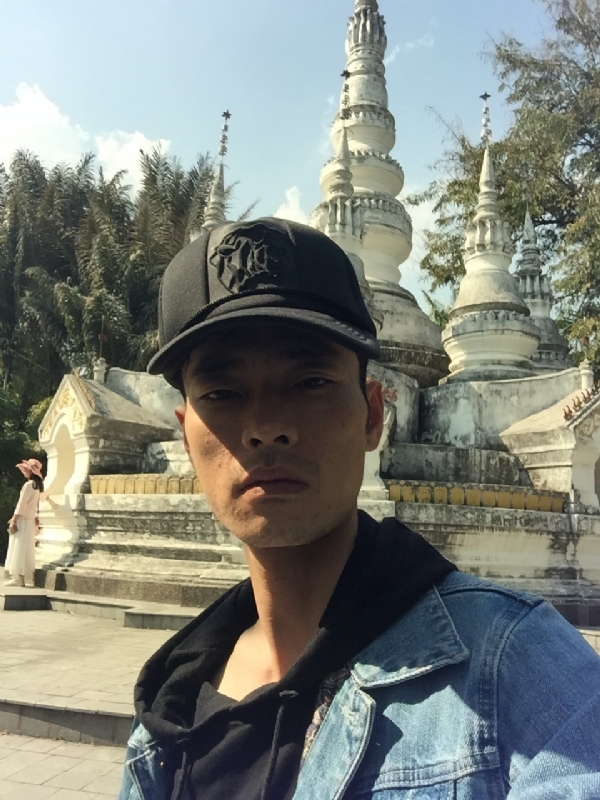 非诚勿扰的第一张照片--东莞相亲服务中心