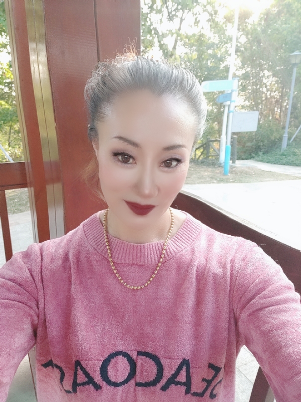 燕子的第五张照片--东莞相亲服务中心