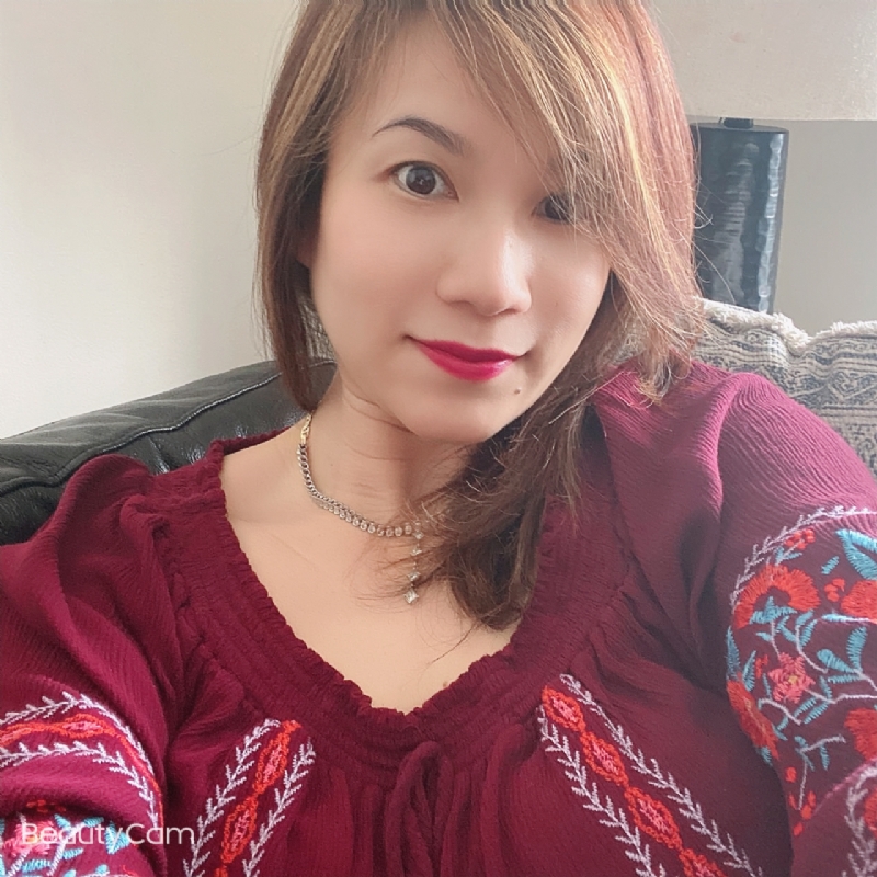 蜜儿的第一张照片--东莞相亲服务中心