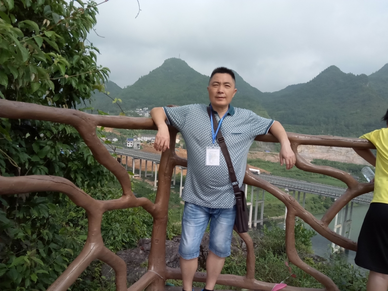 岁月无声的第一张照片--东莞相亲服务中心