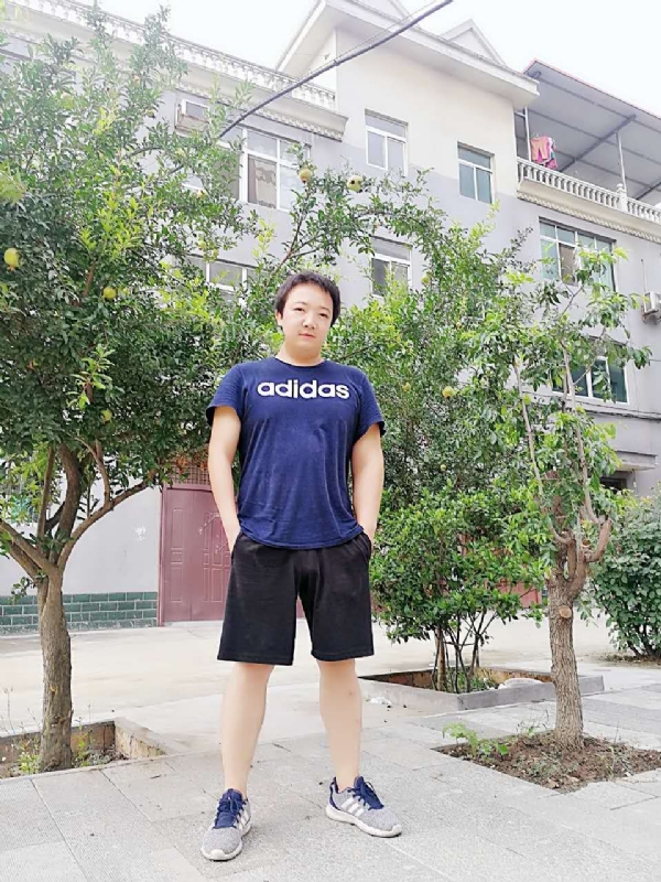 小宇的第二张照片--东莞相亲服务中心