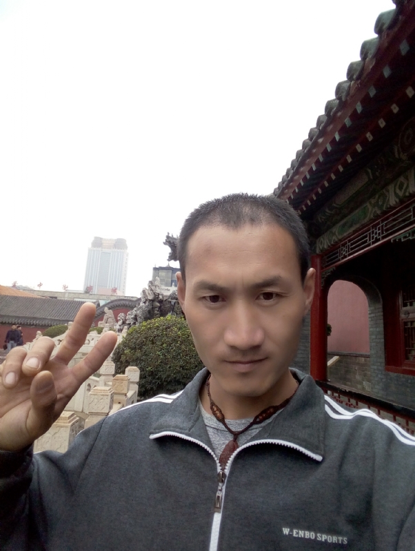 清雨的第一张照片--东莞相亲服务中心