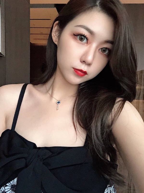 半度微涼的第二张照片--东莞相亲服务中心