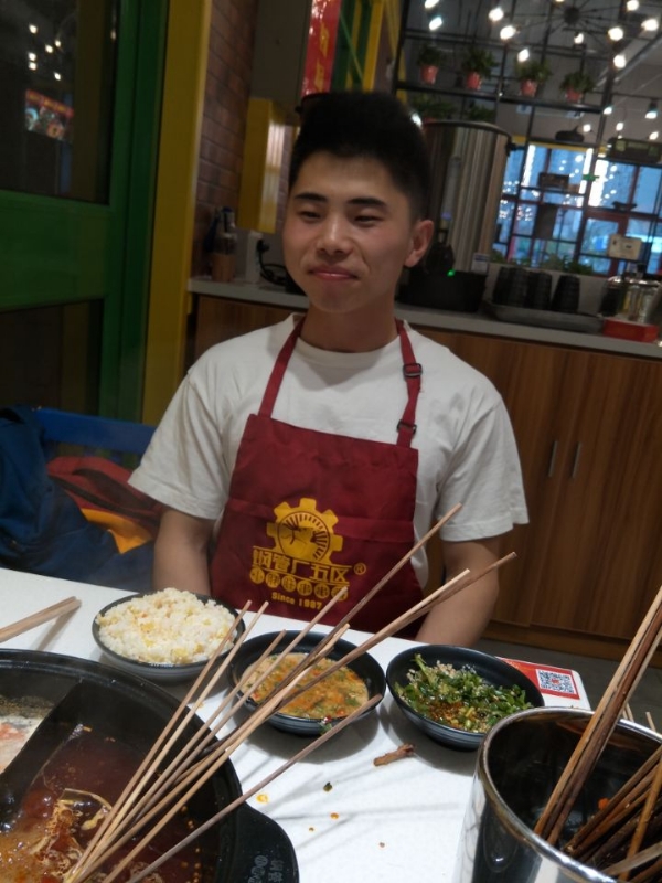 明晨的第一张照片--东莞相亲服务中心