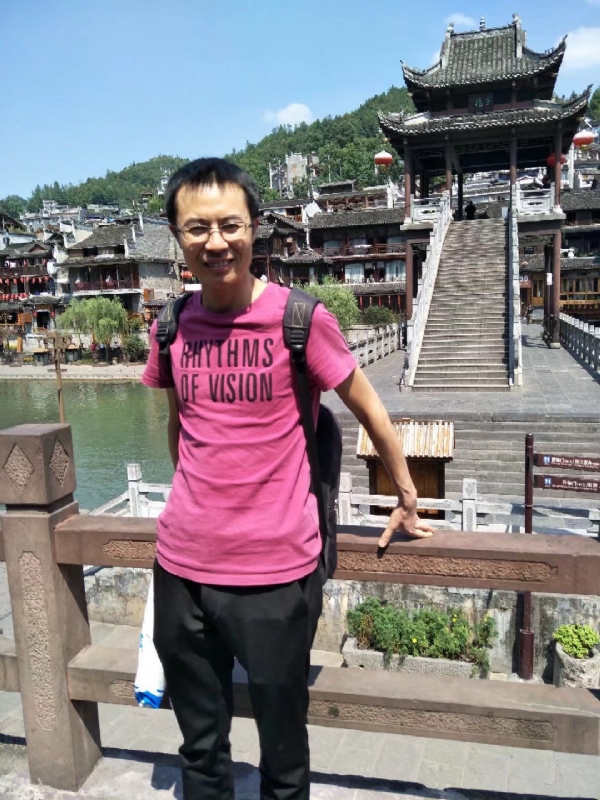 会飞的鱼的第一张照片--东莞相亲服务中心