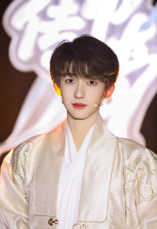 月影韶华呀的第一张照片--东莞相亲服务中心