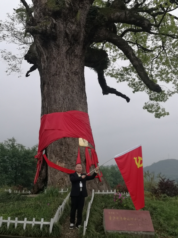 辉辉的第一张照片--东莞相亲服务中心