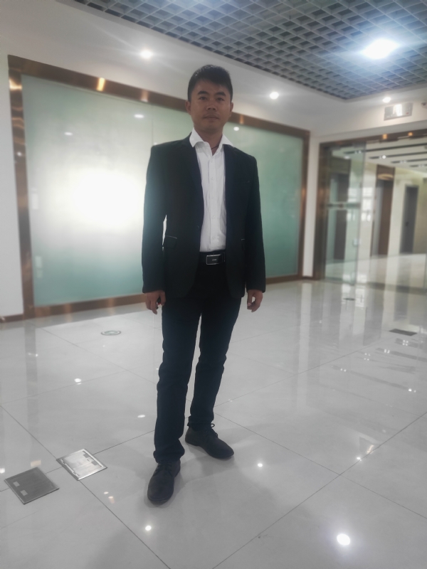 啊星的第一张照片--东莞相亲服务中心