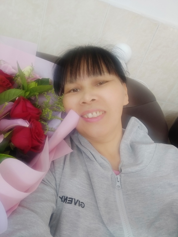 言言的第一张照片--东莞相亲服务中心