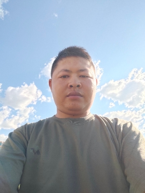 小马的第一张照片--东莞相亲服务中心