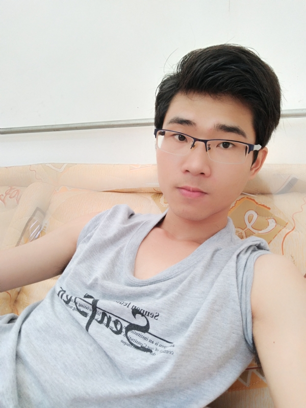 南国大帝的第一张照片--东莞相亲服务中心