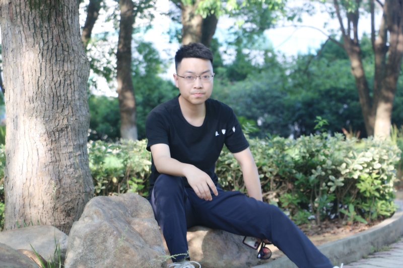 阿帆的第一张照片--东莞相亲服务中心