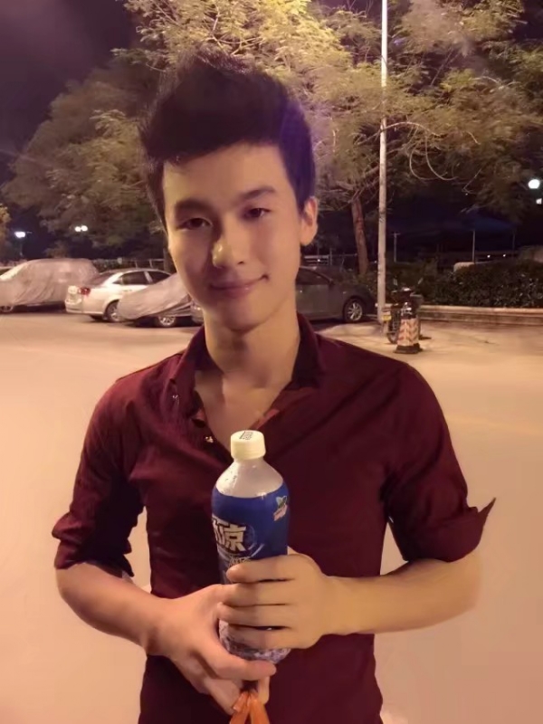 皮特王的第三张照片--东莞相亲服务中心