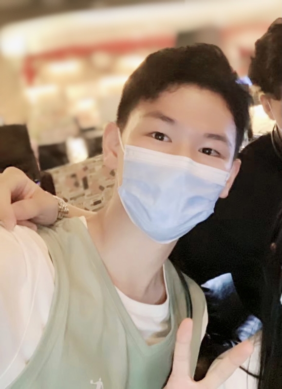 六月的春风的第一张照片--东莞相亲服务中心