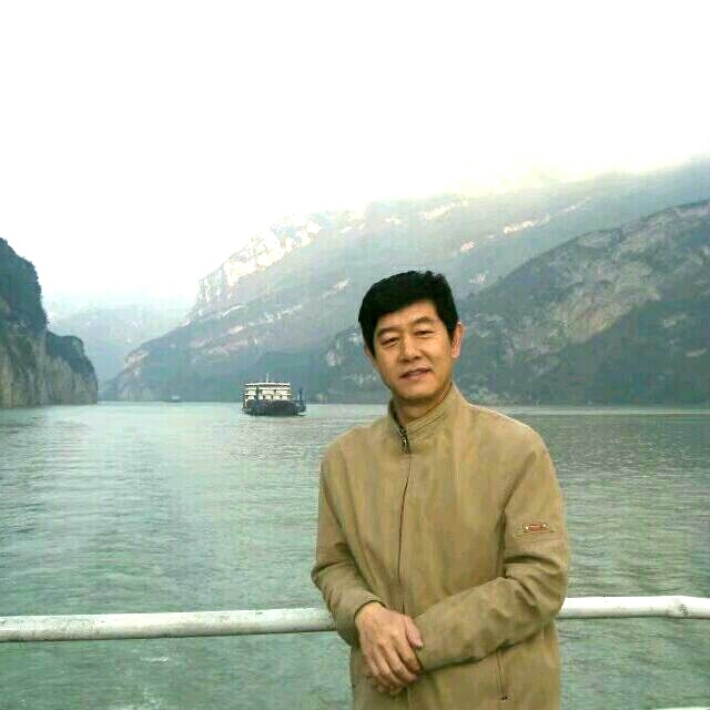 优秀善良178/72的第一张照片--东莞相亲服务中心