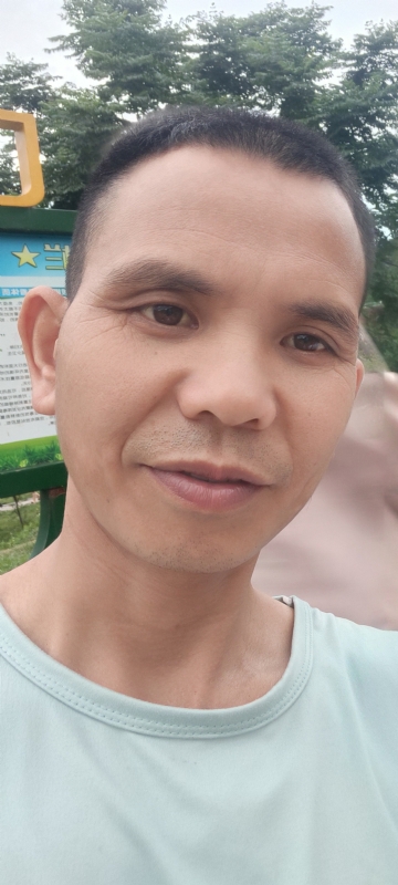 找个相爱的人结婚的第一张照片--东莞相亲服务中心