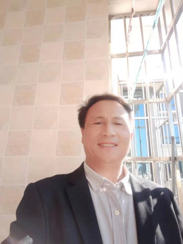 平平安安的第二张照片--东莞相亲服务中心