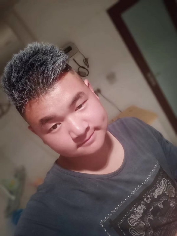 李子木的第一张照片--东莞相亲服务中心