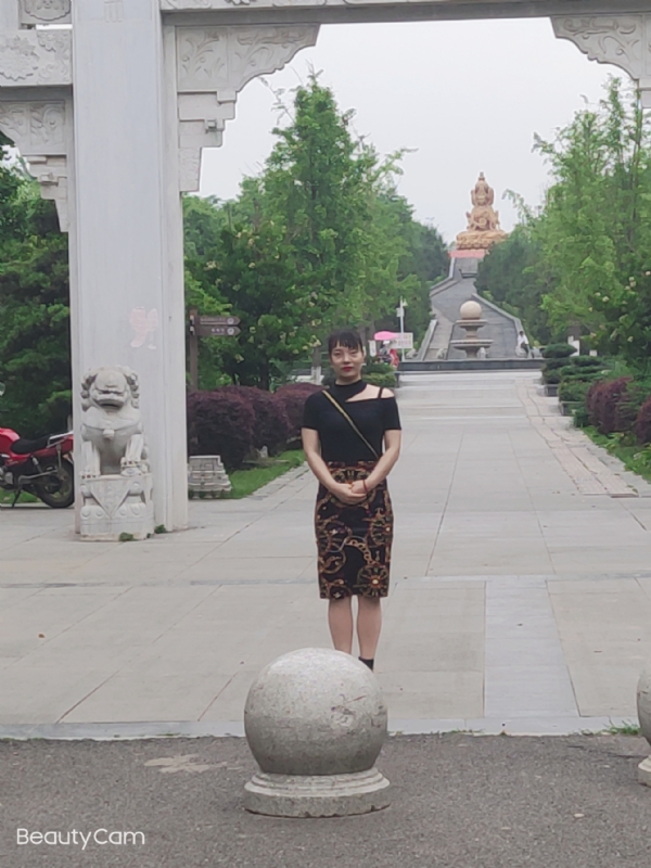 魏沐阳子的第三张照片--东莞相亲服务中心