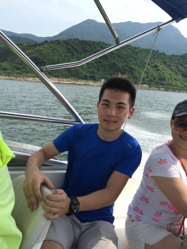 蜡笔小新的第五张照片--东莞相亲服务中心