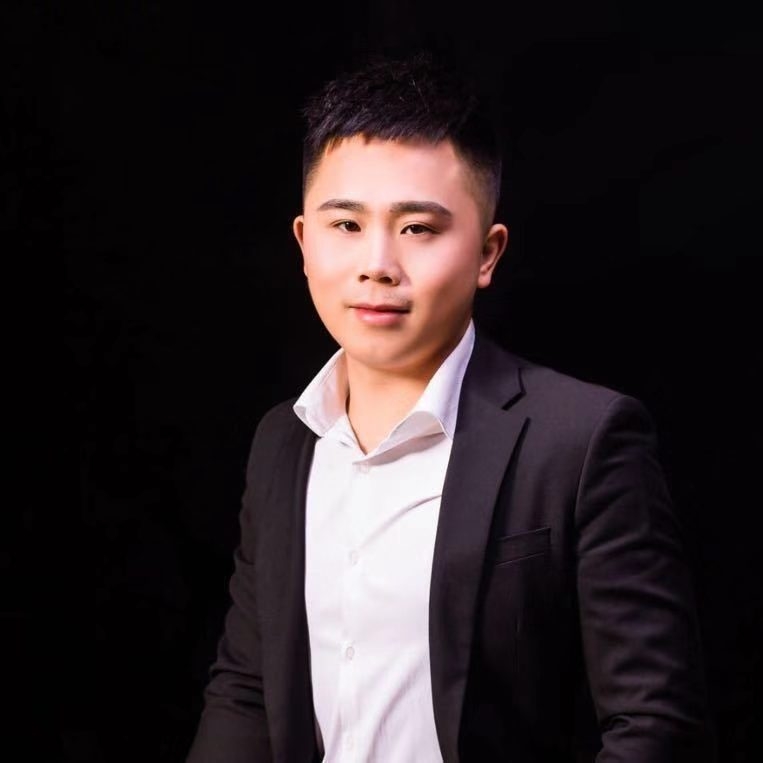 只欠东风的第一张照片--东莞相亲服务中心