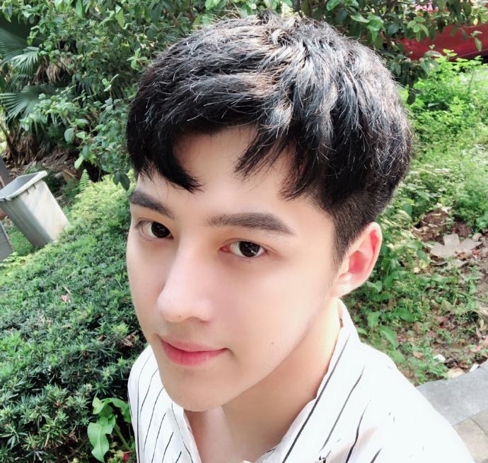 alading的第一张照片--东莞相亲服务中心