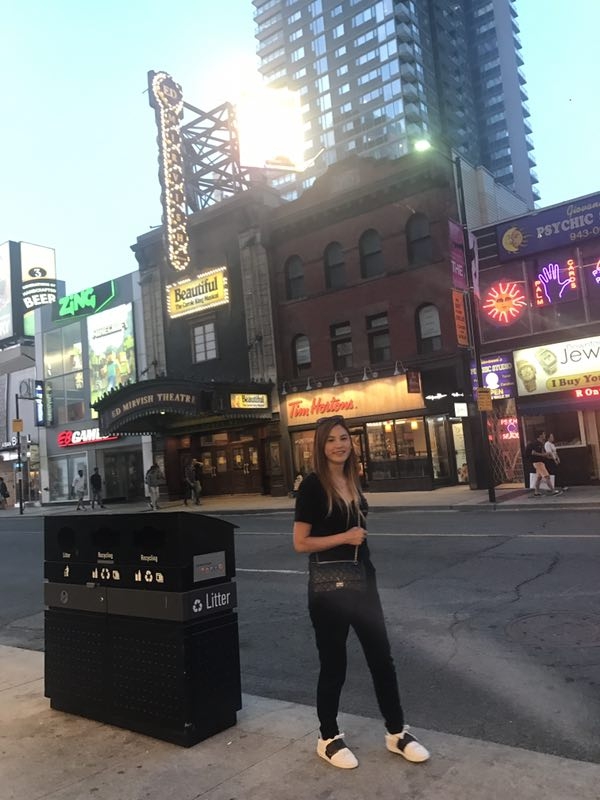 清清的第一张照片--东莞相亲服务中心