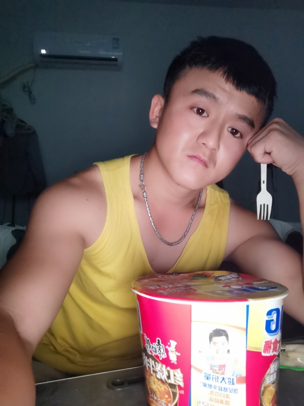 飞飞的第三张照片--东莞相亲服务中心