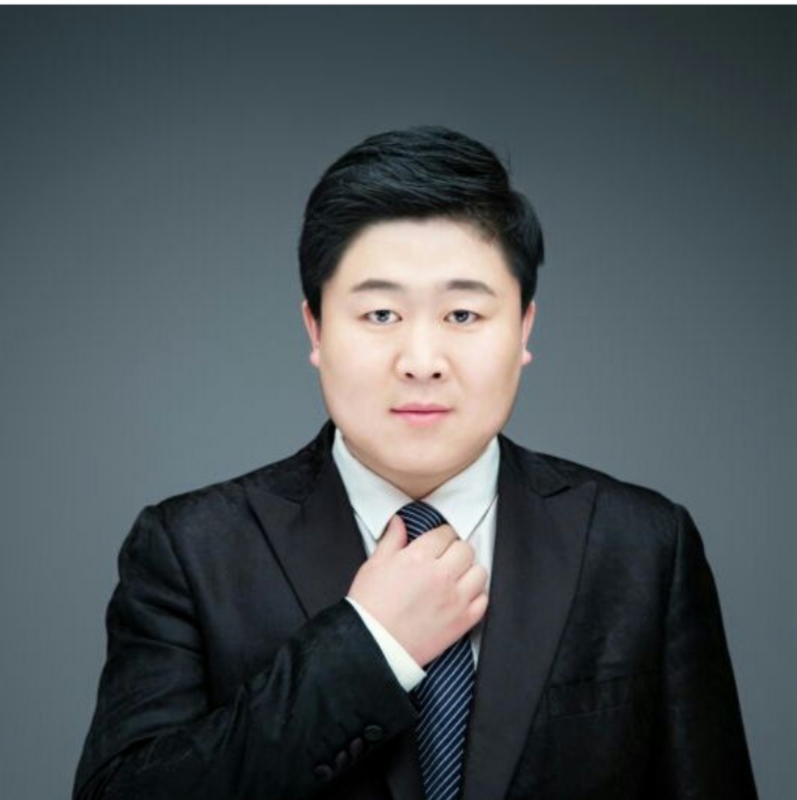 迷途小书童的第一张照片--东莞相亲服务中心