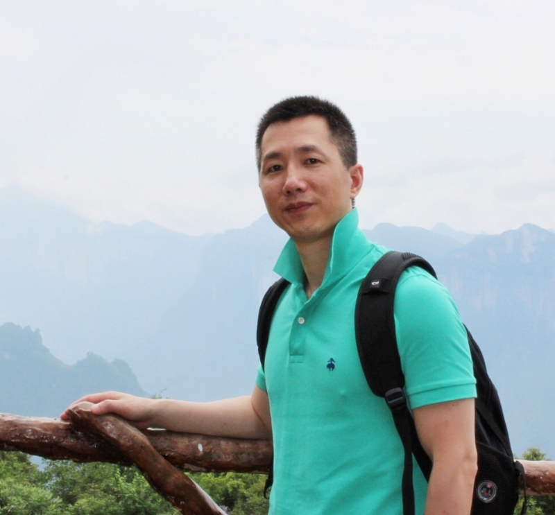 西蒙的第一张照片--东莞相亲服务中心