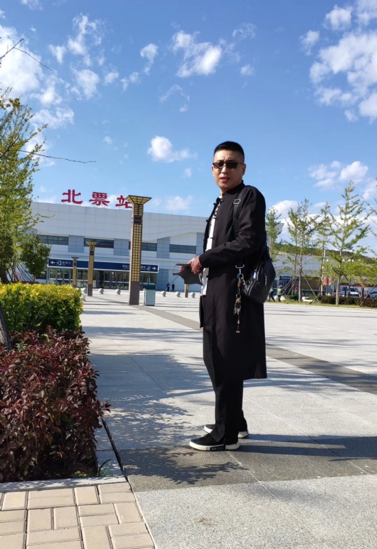 仟佰渡的第一张照片--东莞相亲服务中心