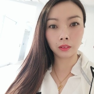 粉色蝴蝶結的第一张照片--东莞相亲服务中心