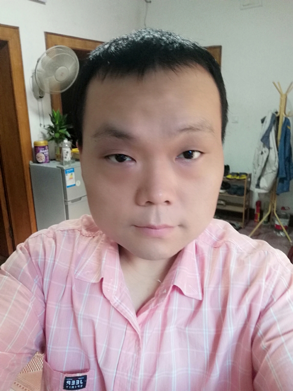 人人的第二张照片--东莞相亲服务中心