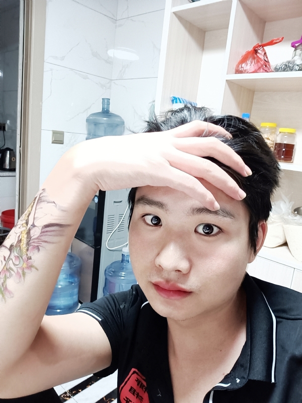 一纸荒年的第一张照片--东莞相亲服务中心