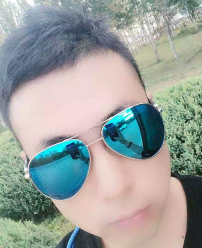 流年啊的第一张照片--东莞相亲服务中心