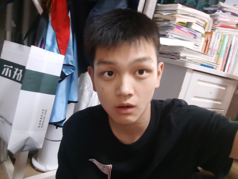 找人月的第一张照片--东莞相亲服务中心