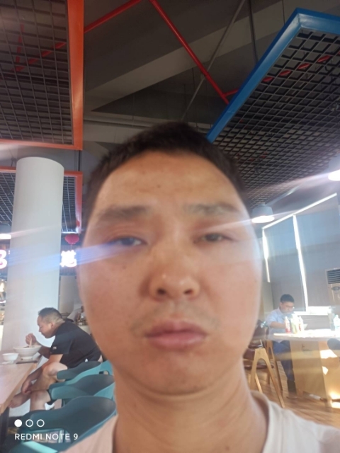 专情、互爱的第二张照片--东莞相亲服务中心