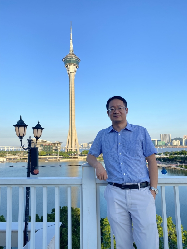 Yangyi的第三张照片--东莞相亲服务中心