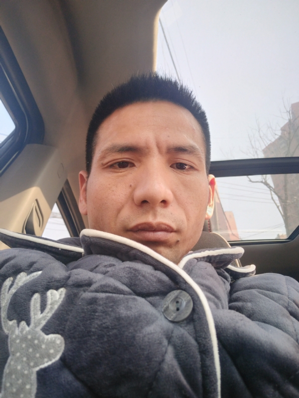 青春不长在的第一张照片--东莞相亲服务中心