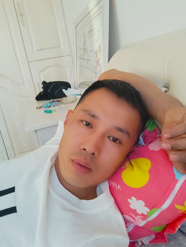 一个人的第一张照片--东莞相亲服务中心